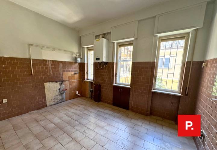 Appartamento in vendita a Caserta, Centro