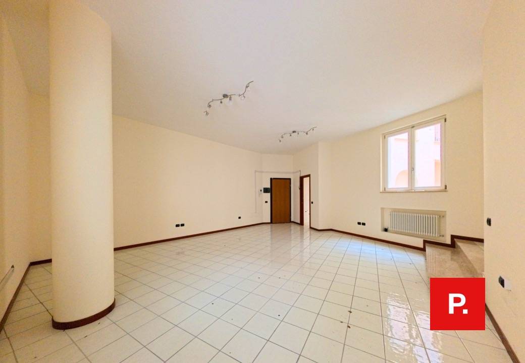 Appartamento in affitto a Caserta, Centro