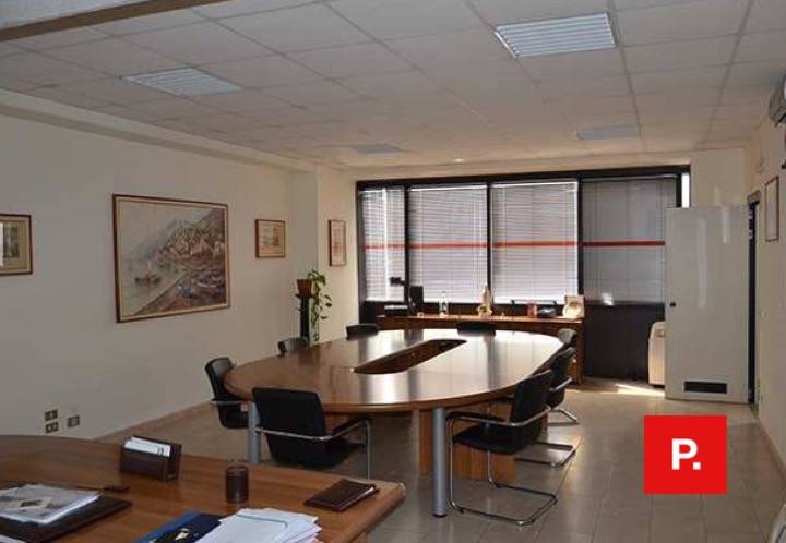 Studio/Ufficio in vendita a Caserta, San Benedetto