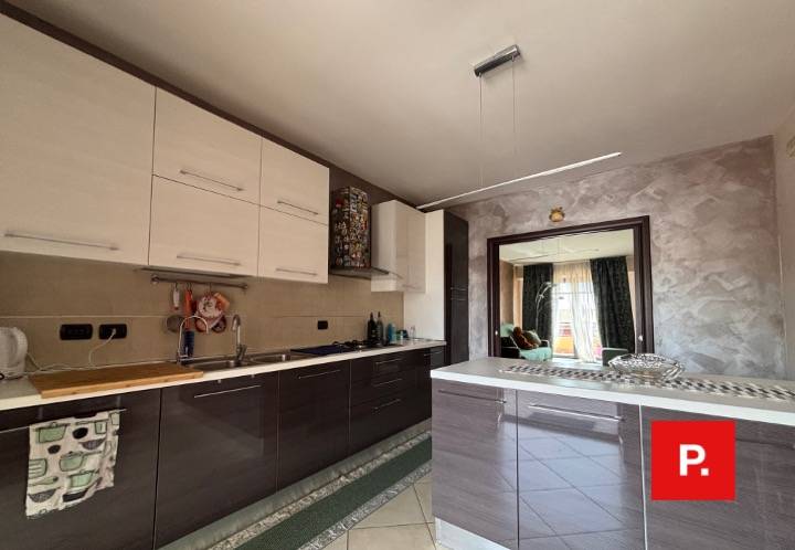 Appartamento in vendita a Caserta, Tredici