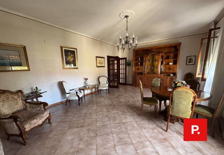 Appartamento in vendita a Caserta, Centro