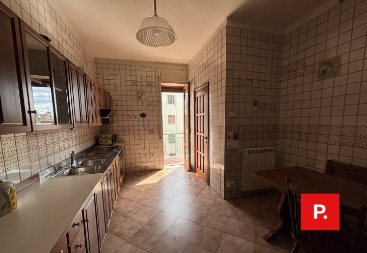 Appartamento in vendita a Caserta, Centro