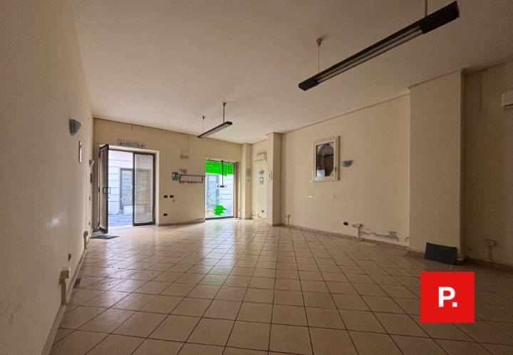 Studio/Ufficio in affitto a Caserta, Centro