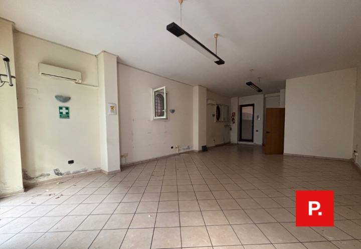 Studio/Ufficio in affitto a Caserta, Centro
