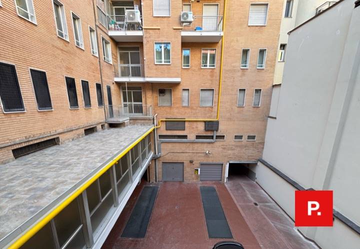 Studio/Ufficio in vendita a Milano, Buenos Aires