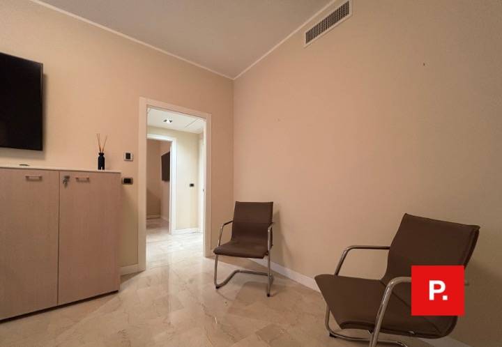 Studio/Ufficio in vendita a Milano, Buenos Aires