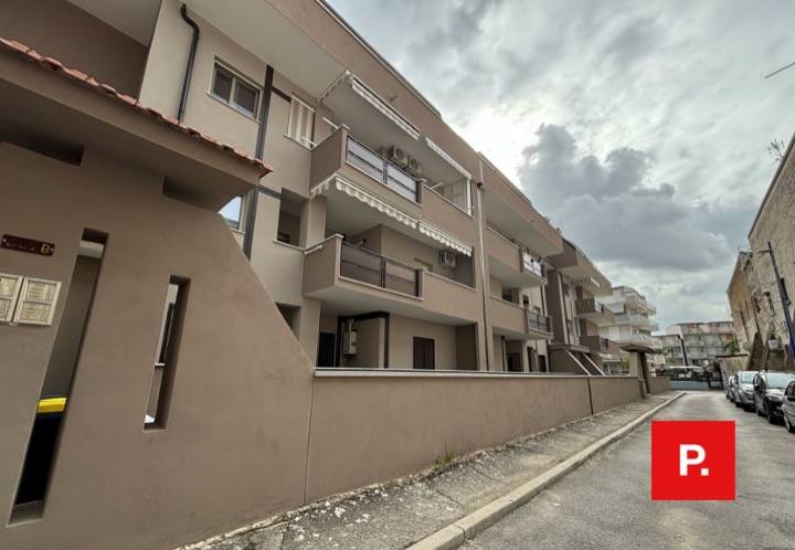 Appartamento in affitto a Caserta, Falciano