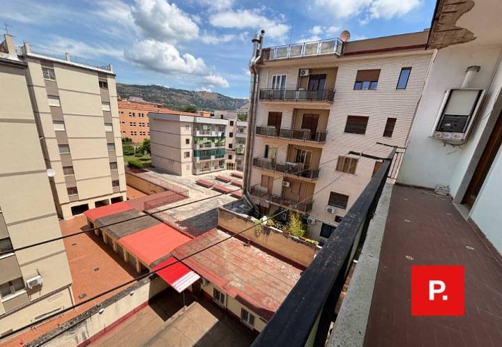 Appartamento in vendita a Caserta, Centro