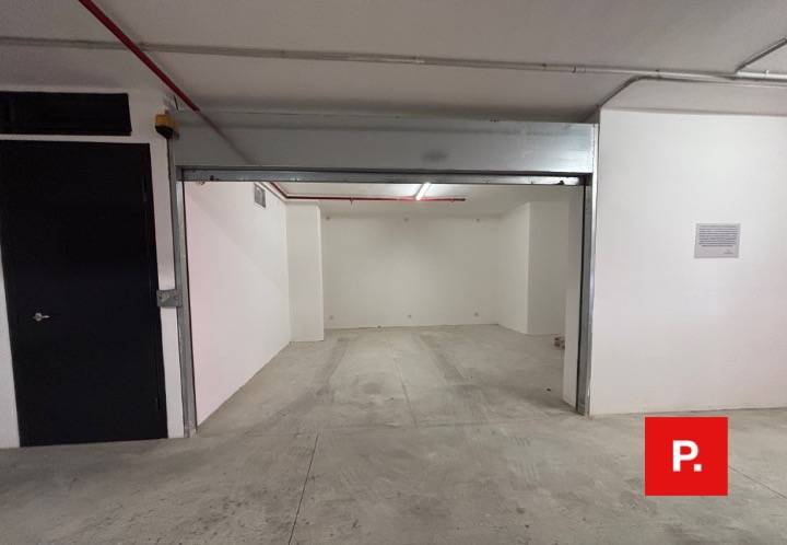 Box o garage in affitto a Caserta, Centro