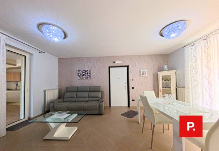 Appartamento in vendita a Caserta, Tredici
