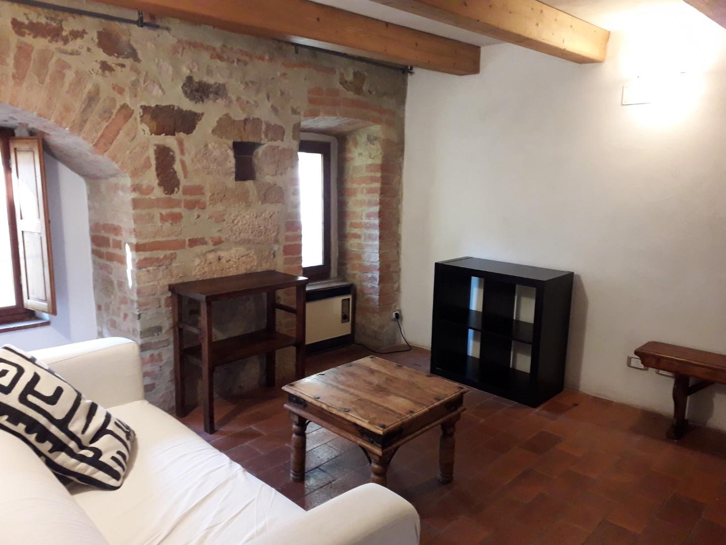Quadrilocale arredato in affitto a Colle di Val d'Elsa