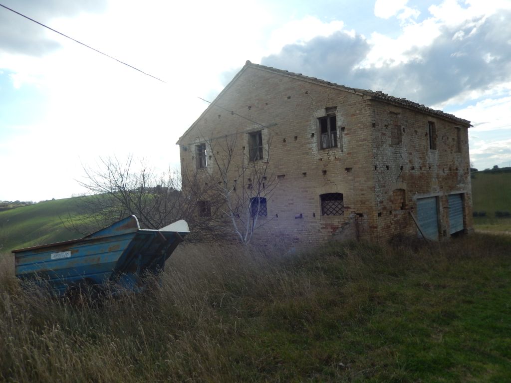 Rustico in vendita a Monteprandone