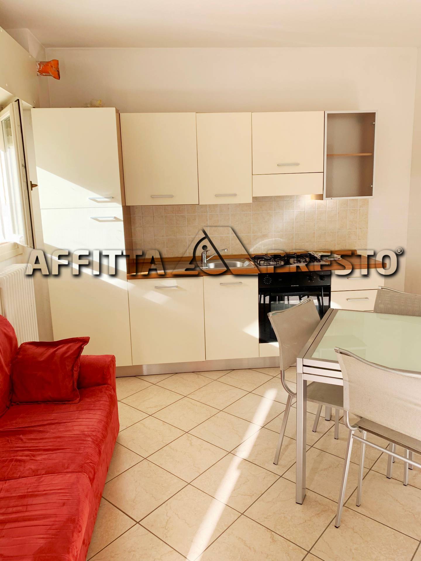 Casa semi indipendente in affitto a Russi, Russi