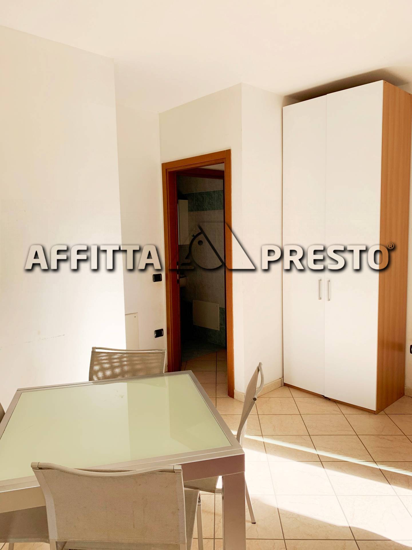 Casa semi indipendente in affitto a Russi, Russi