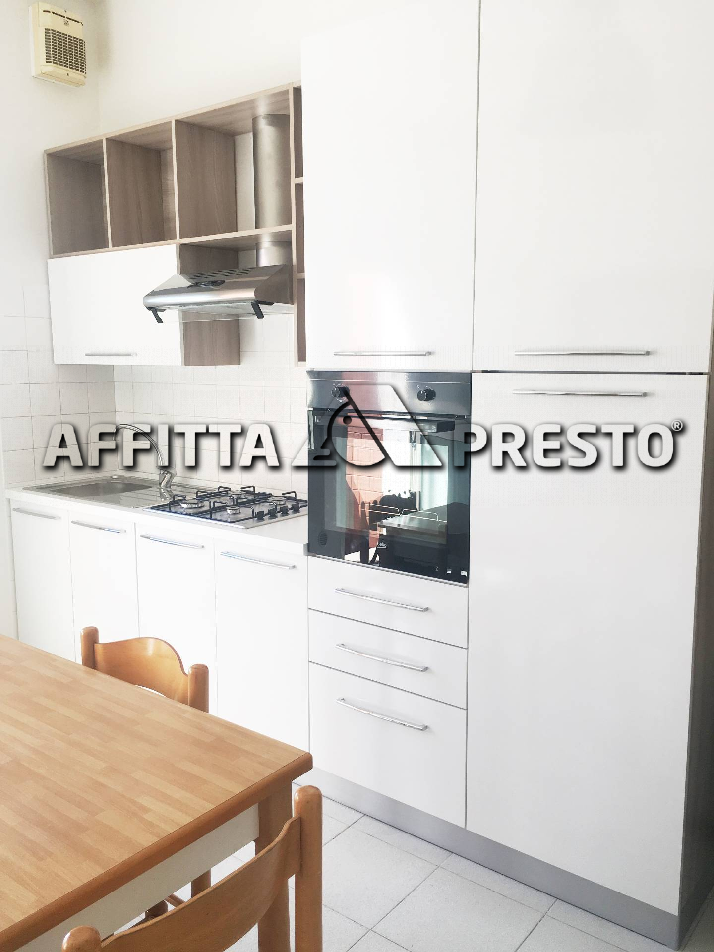 Casa semi indipendente in affitto a Ravenna, Agrario