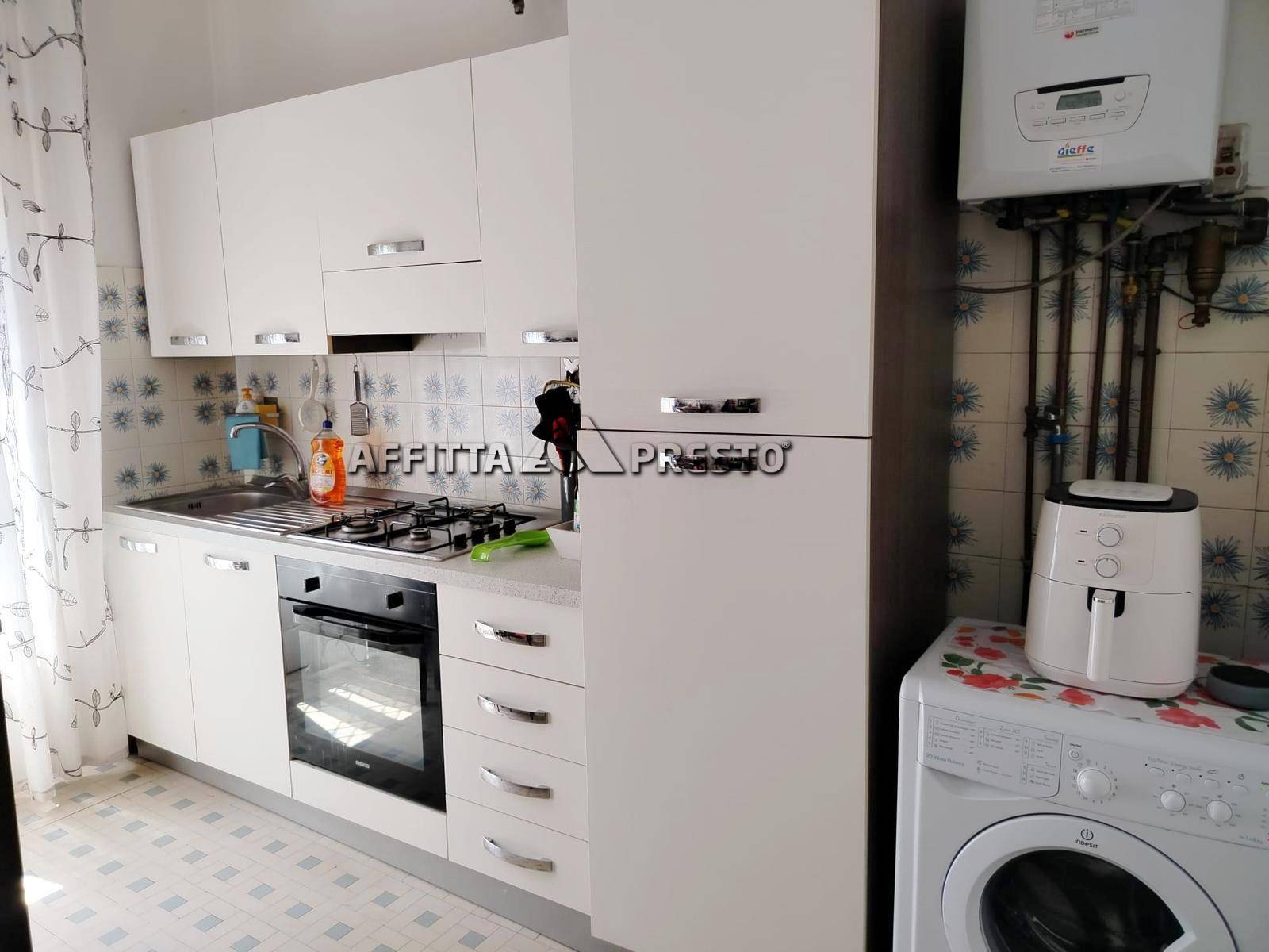 Casa semi indipendente in affitto a Ravenna, Piazza D'Armi