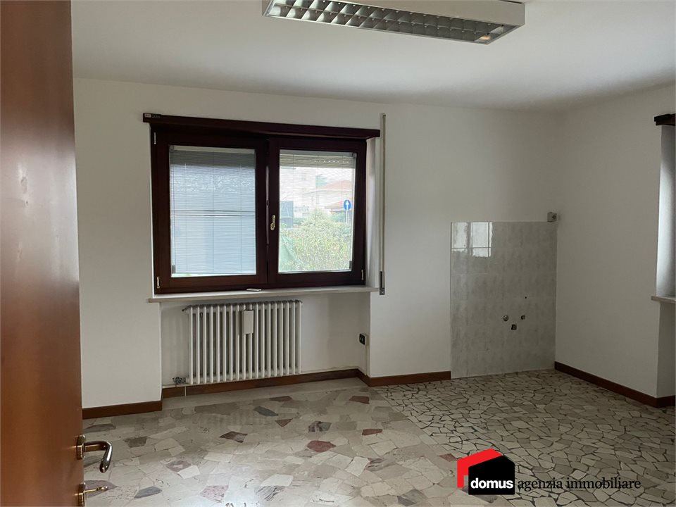 Ufficio in affitto a Thiene