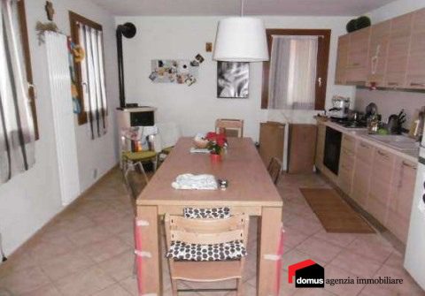 Appartamento in vendita a Tonezza del Cimone