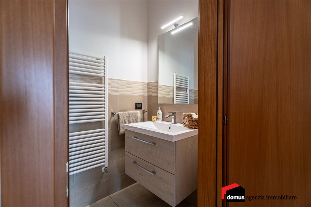 Casa indipendente in vendita a Zan�