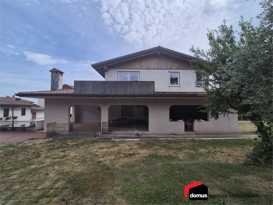 Villa in vendita a Lugo di Vicenza