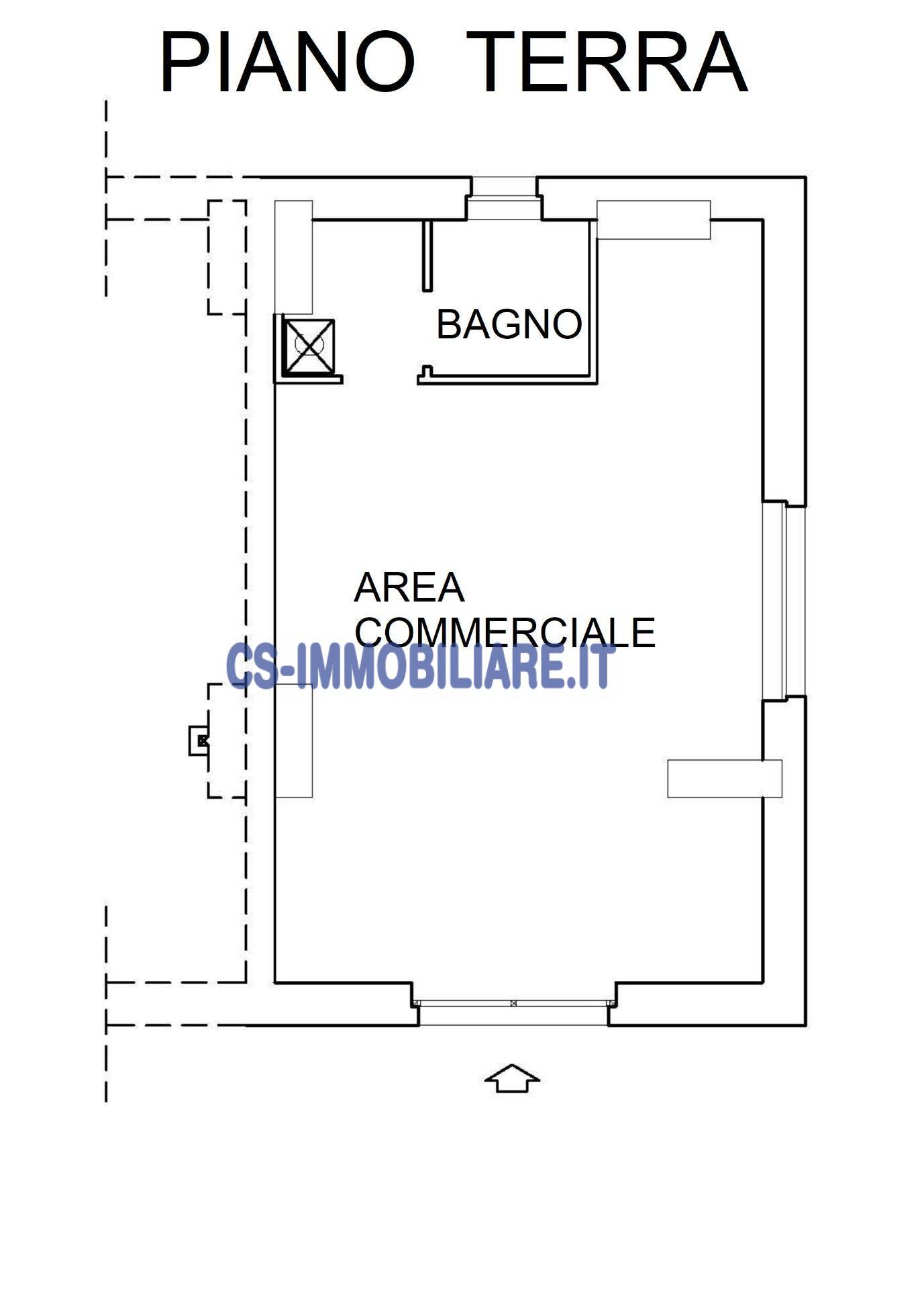 Locale commerciale in affitto a Potenza, Macchia Romana Edilizia Privata
