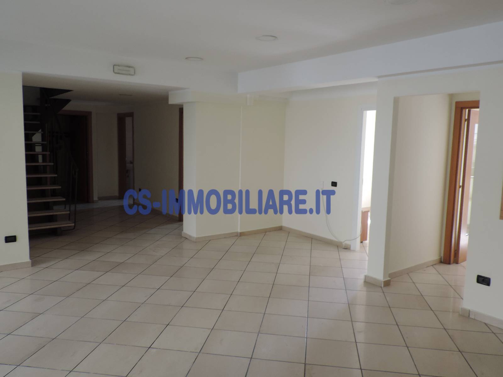 Studio/Ufficio in affitto a Potenza, Centro