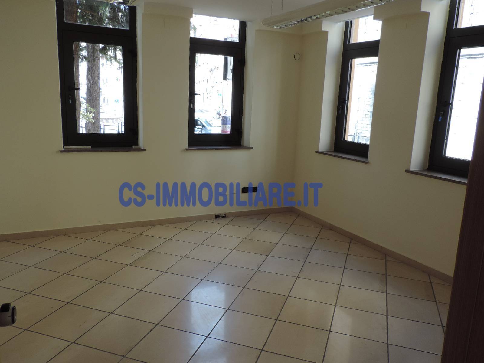 Studio/Ufficio in affitto a Potenza, Centro