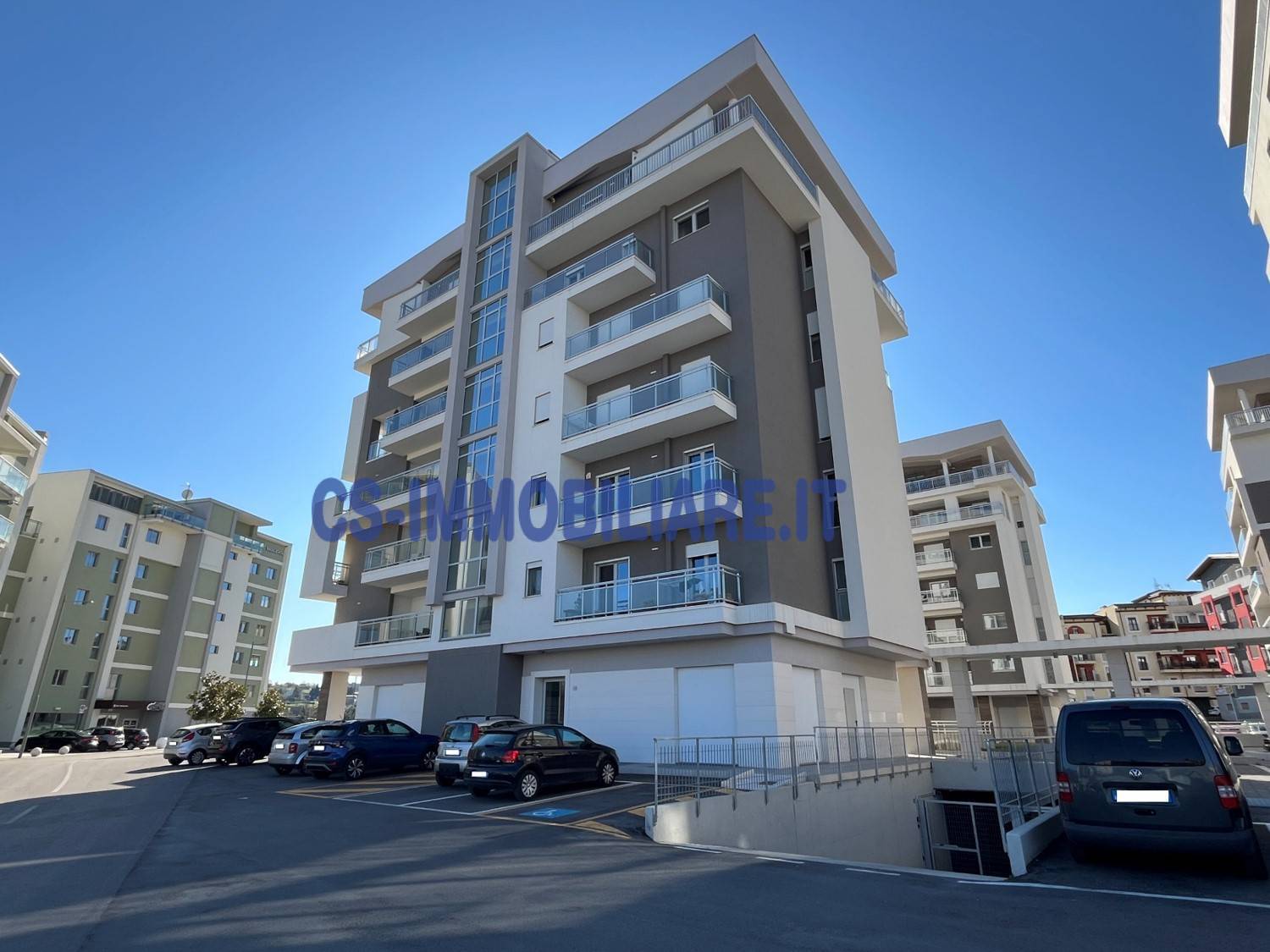 Appartamento in vendita a Potenza, Via del Gallitello