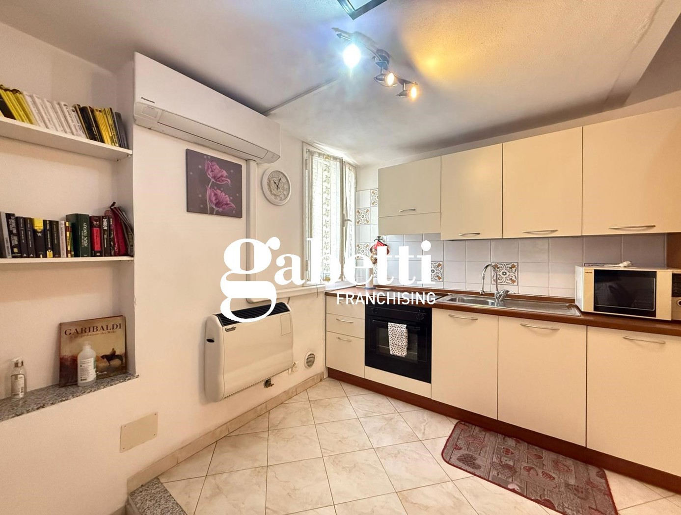 Trilocale in vendita a Imperia