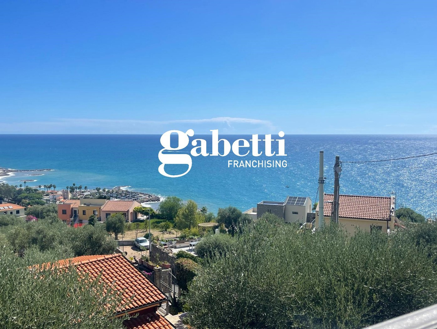 Villa con giardino a Imperia