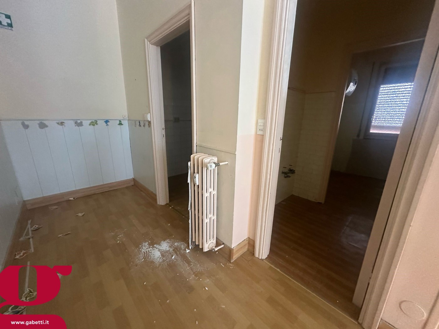 Magazzino in vendita a Imperia