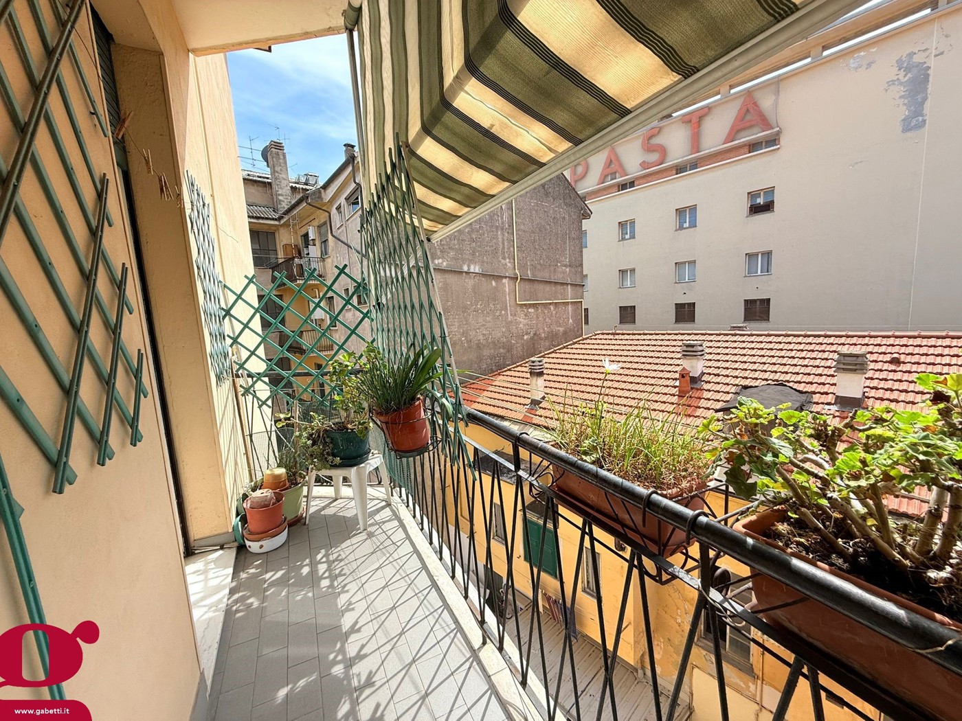 Quadrilocale da ristrutturare a Imperia