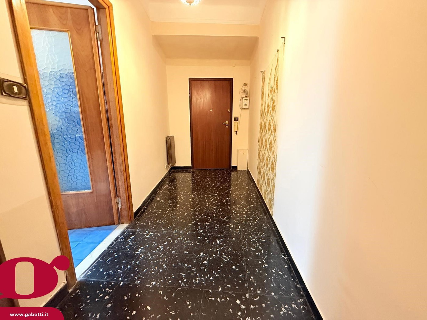 Quadrilocale da ristrutturare a Imperia