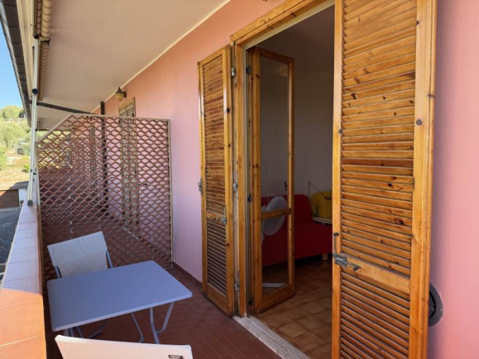 Bilocale con box doppio a Civezza