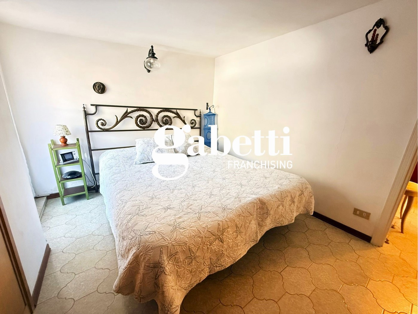 Bilocale in vendita a Costarainera