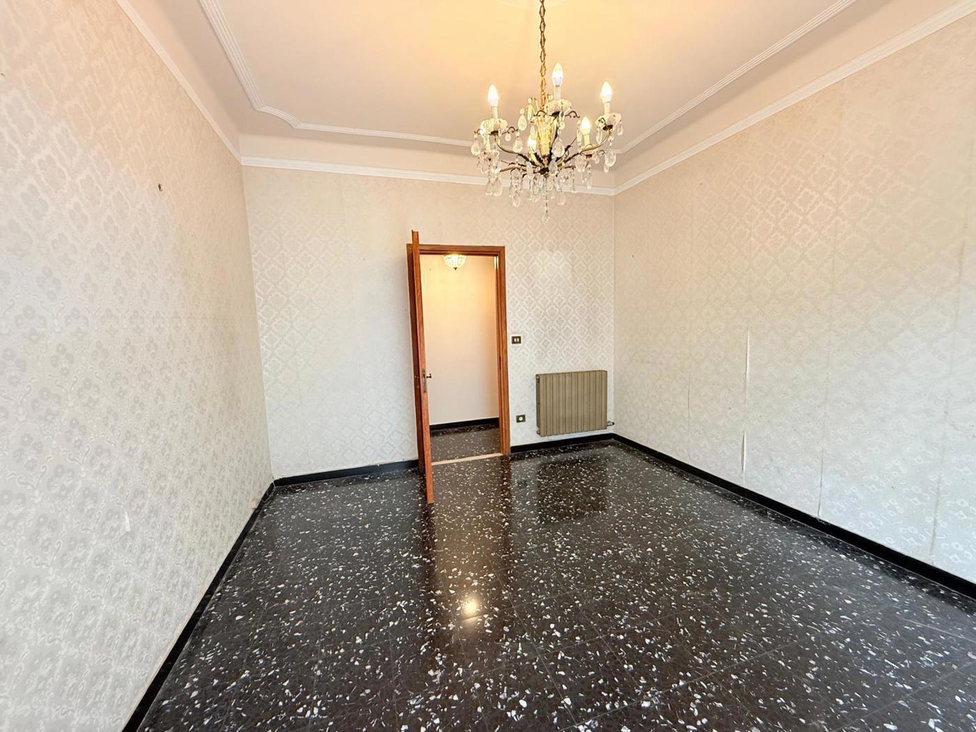 Quadrilocale in vendita a Imperia