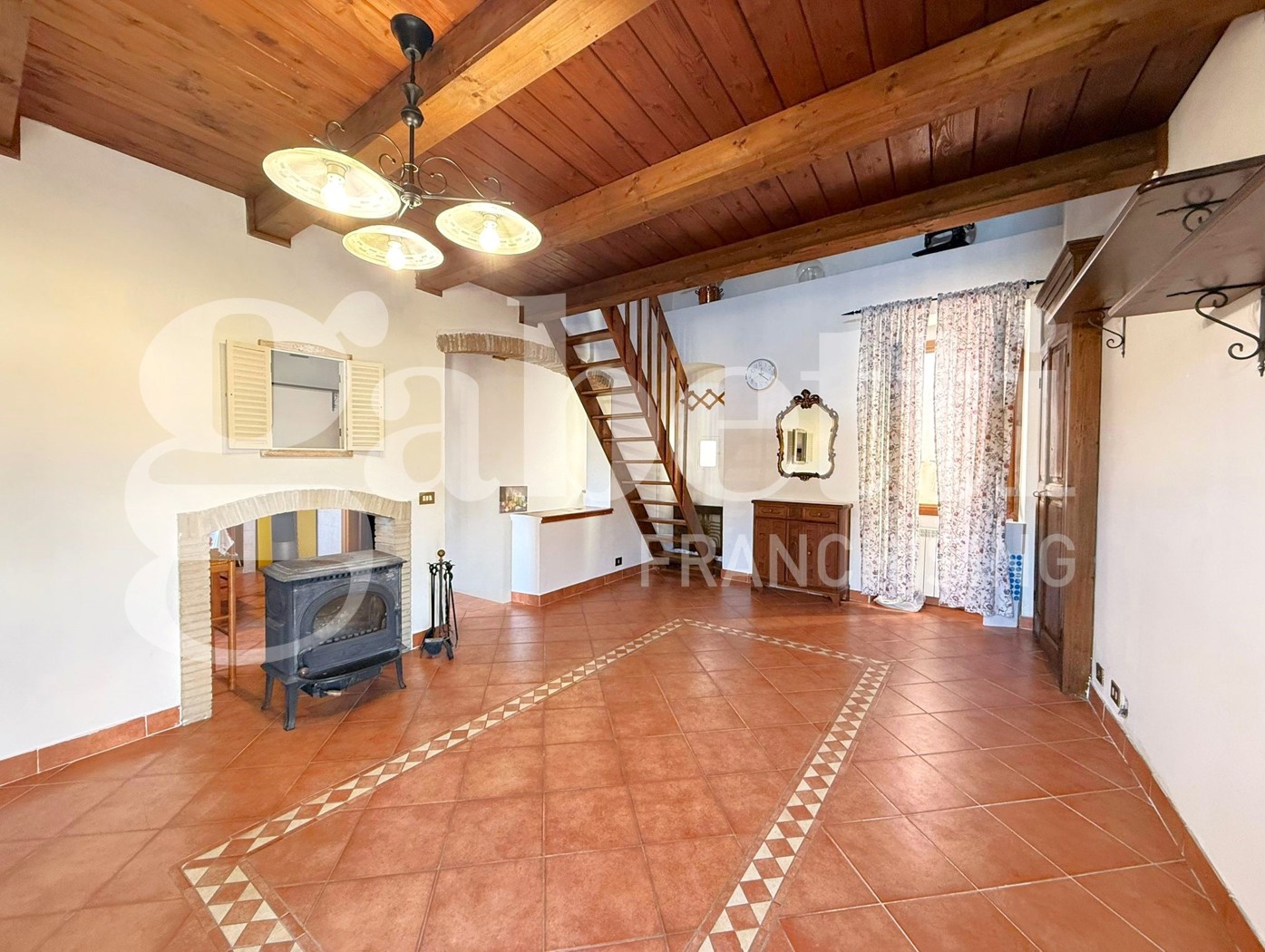 Quadrilocale in vendita a Imperia