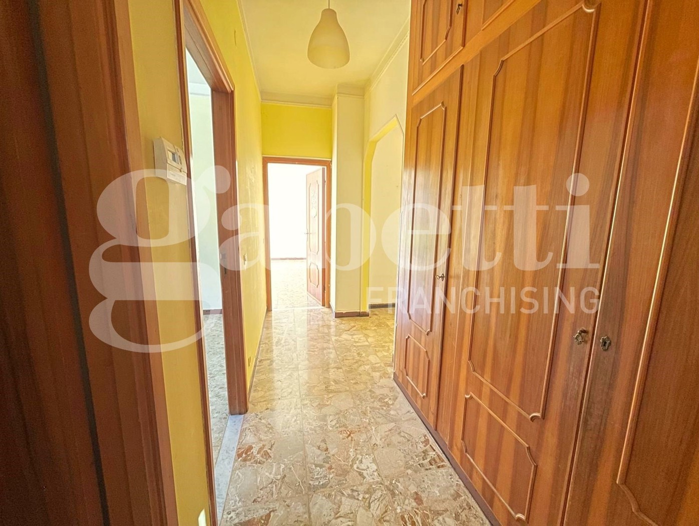 Appartamento da ristrutturare a Imperia