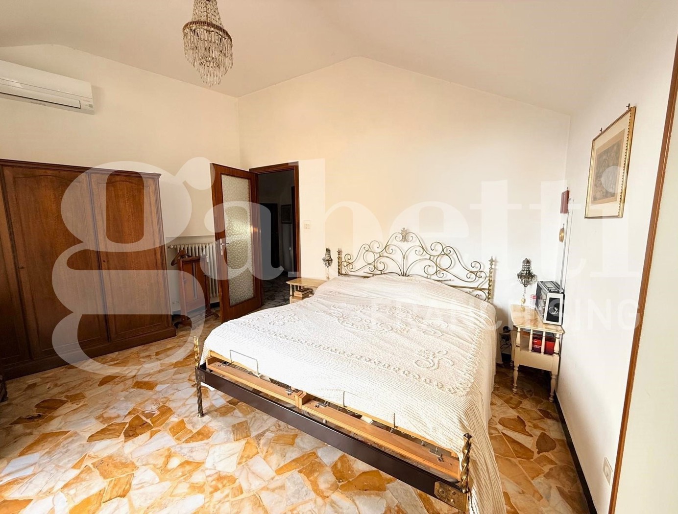 Quadrilocale vista mare a Imperia