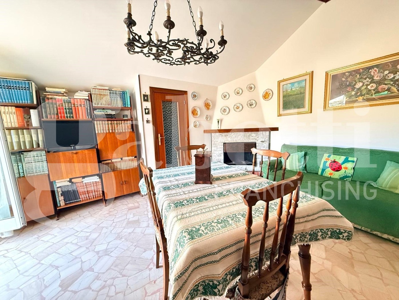 Trilocale vista mare a Imperia