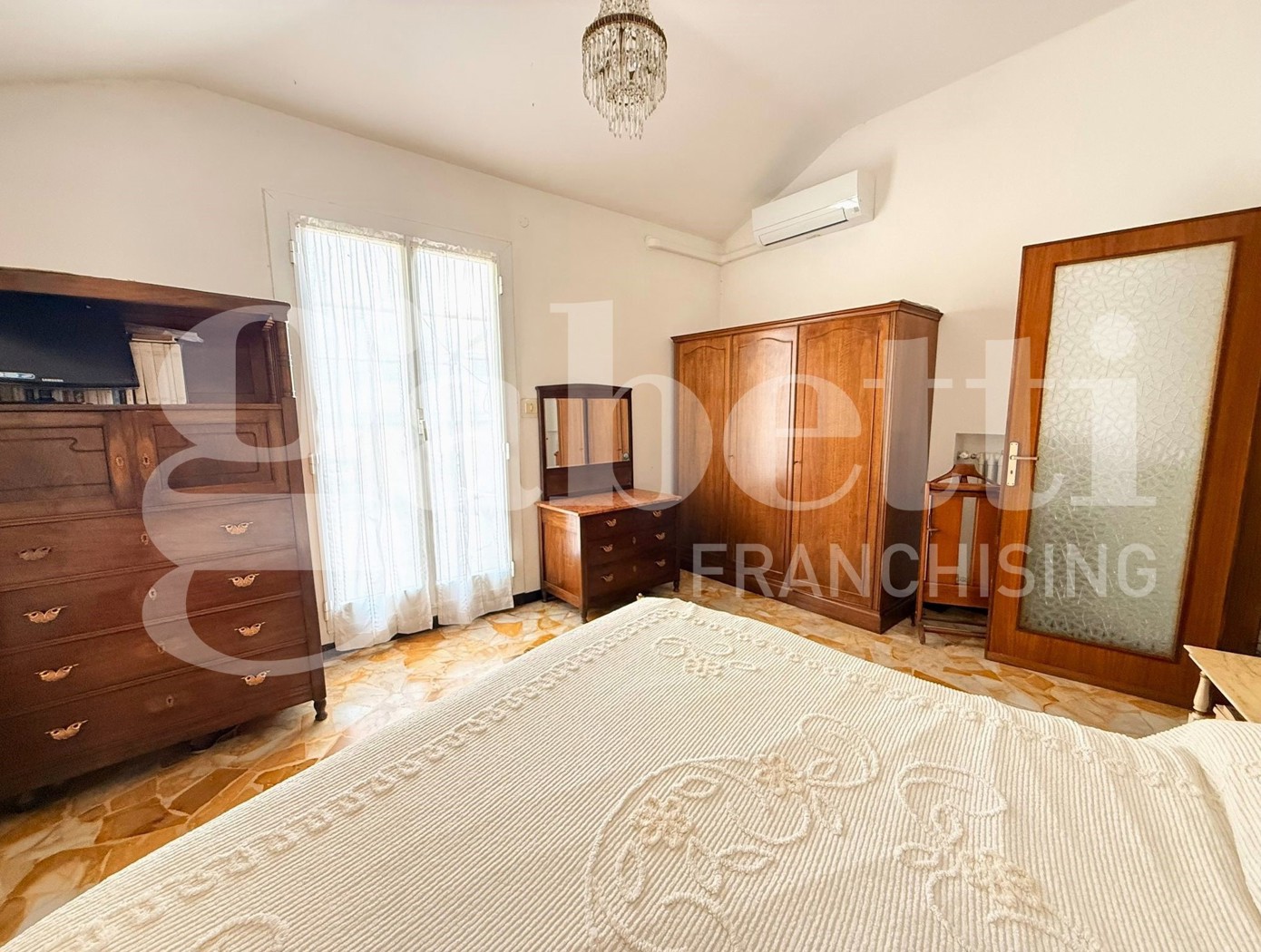 Trilocale vista mare a Imperia