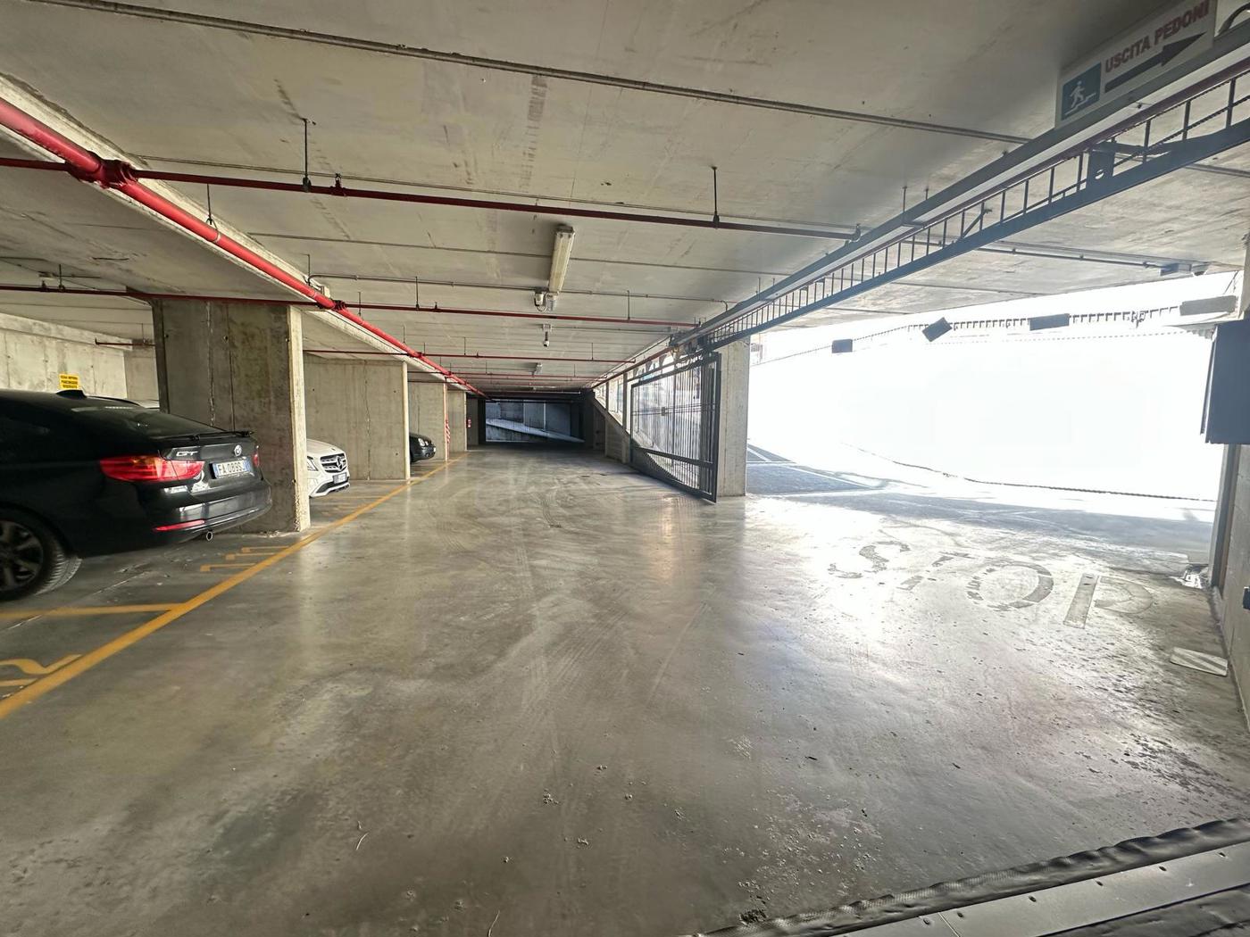 Box/Garage 20mq in vendita a Imperia