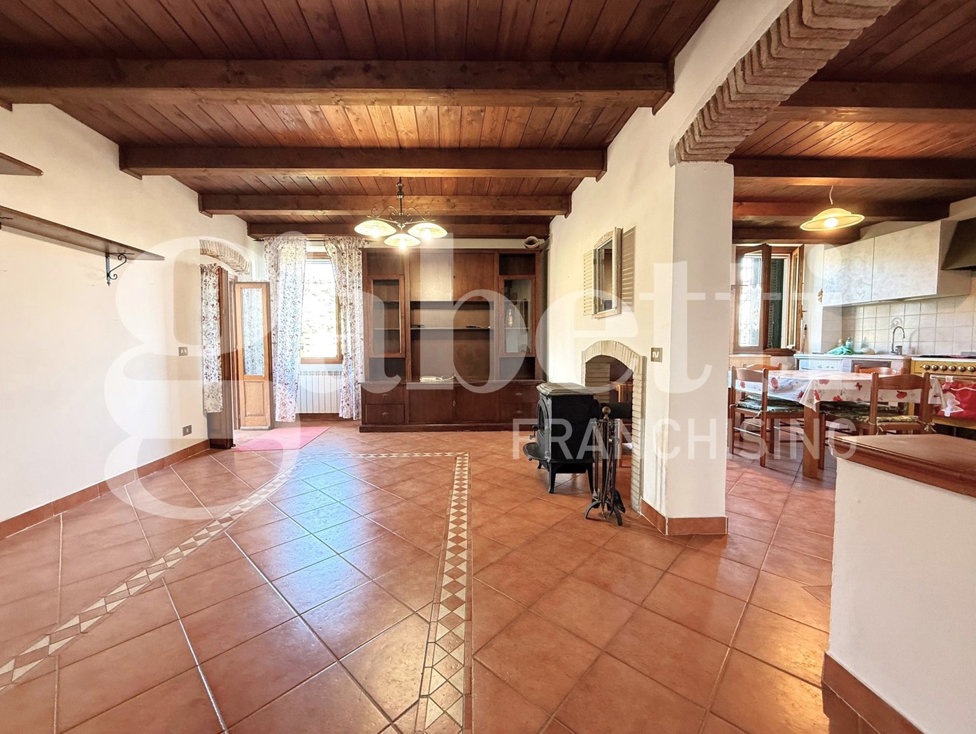 Quadrilocale in vendita a Imperia