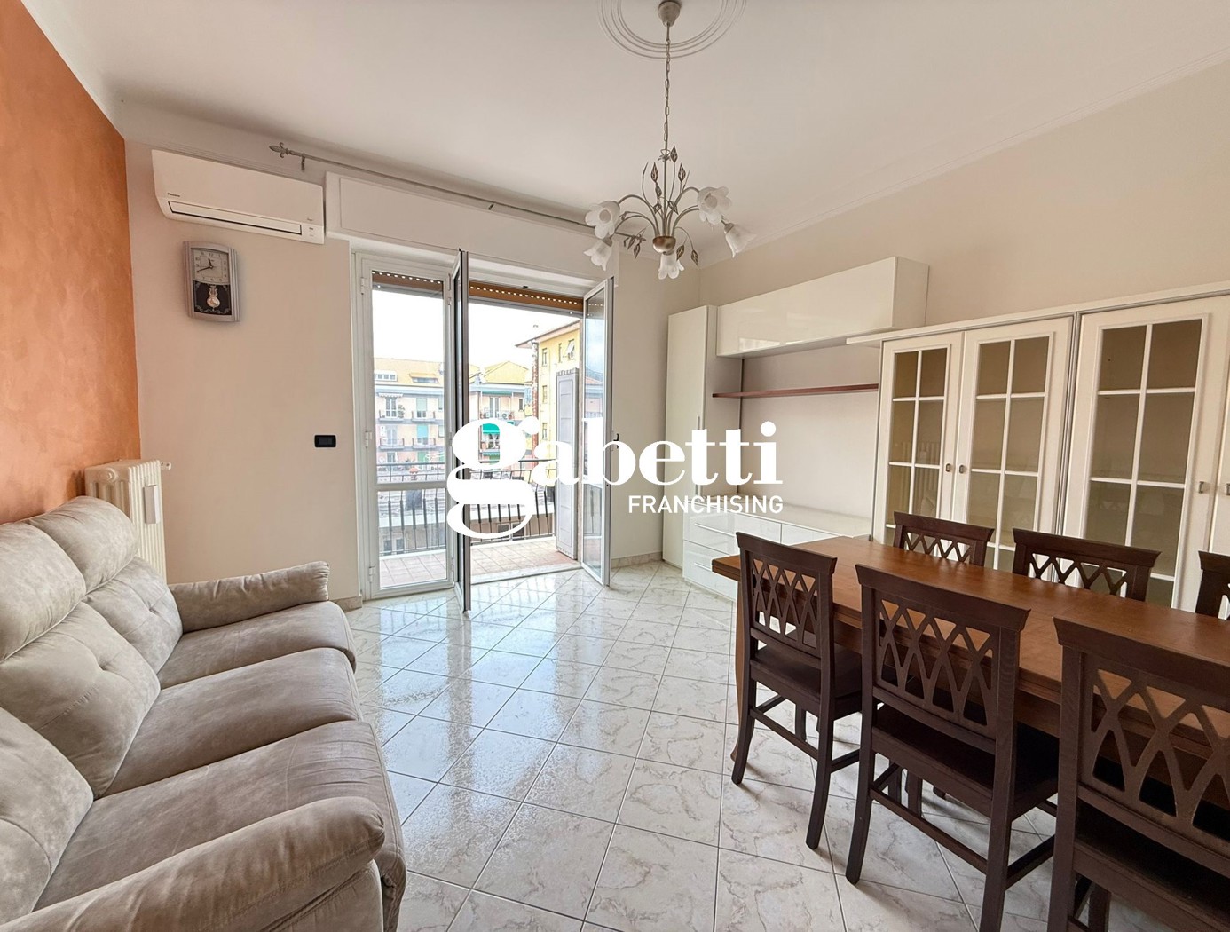 Quadrilocale ristrutturato a Imperia