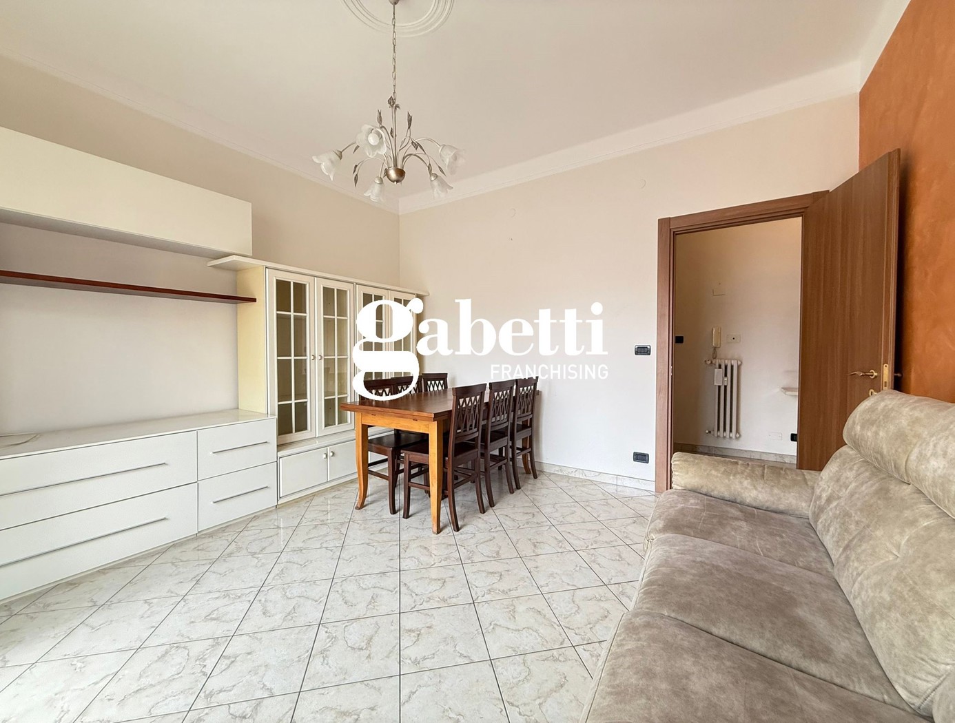 Quadrilocale ristrutturato a Imperia