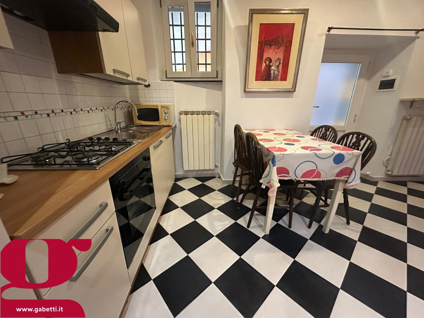 Bilocale in vendita a Imperia