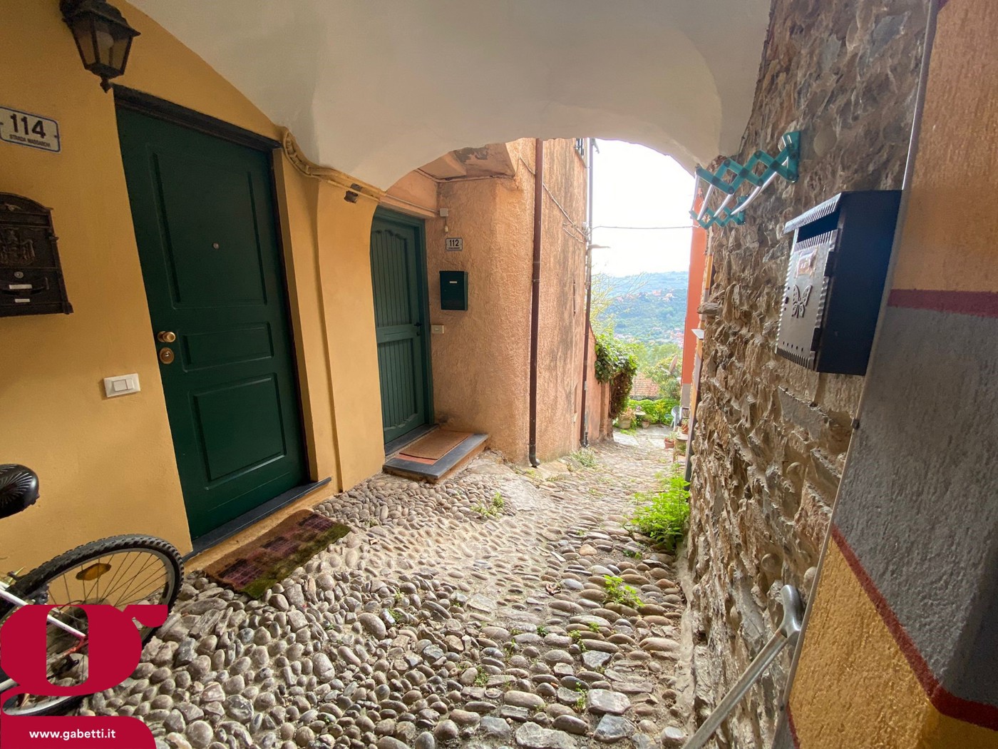 Bilocale in vendita a Imperia