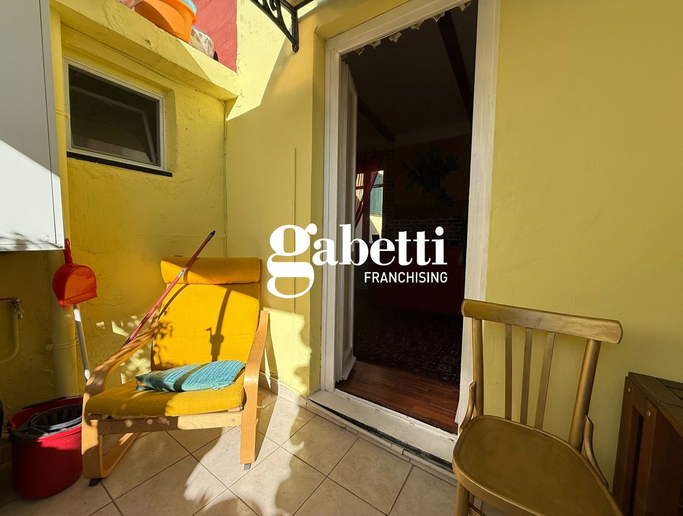 Quadrilocale ristrutturato a Imperia