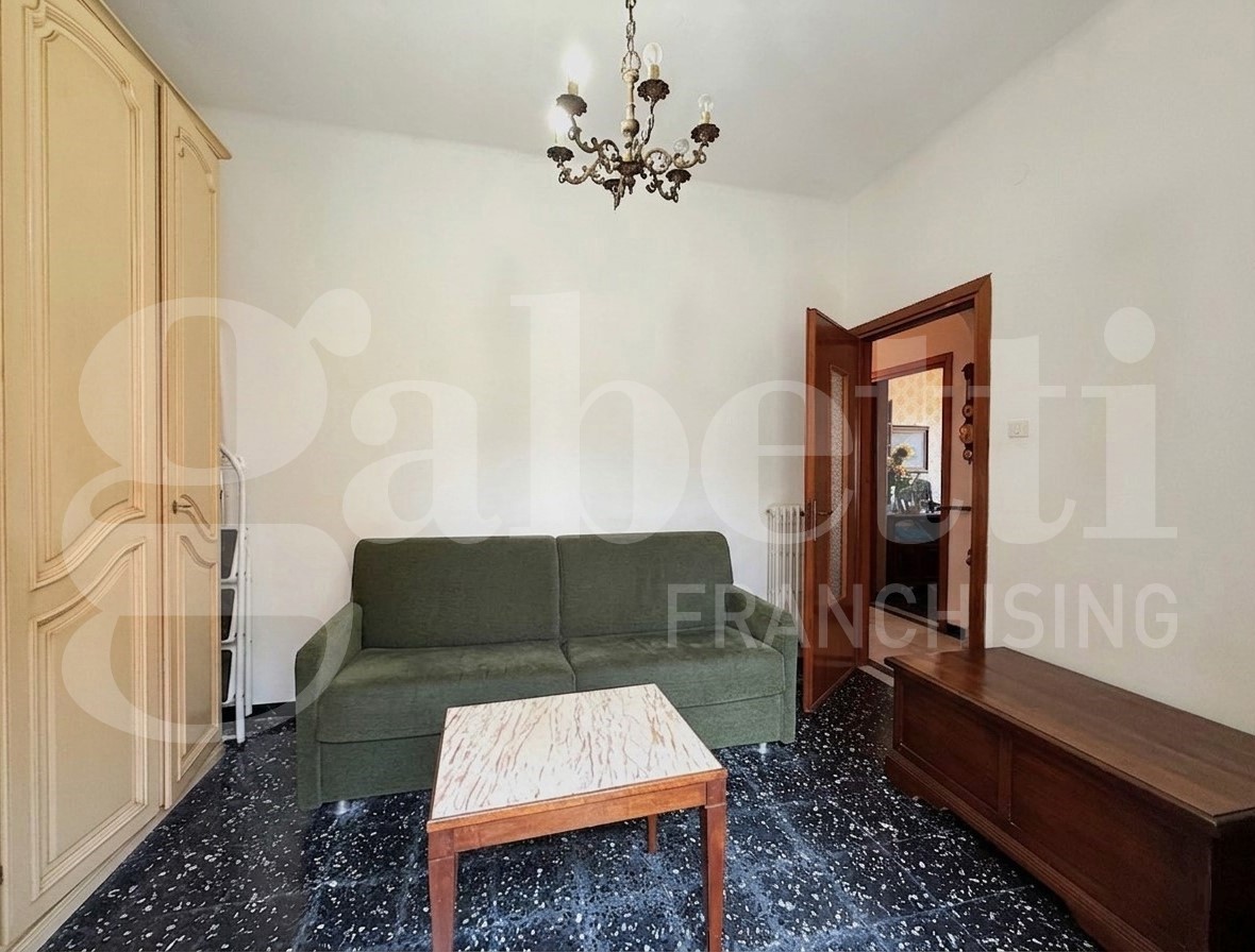 Appartamento da ristrutturare a Imperia