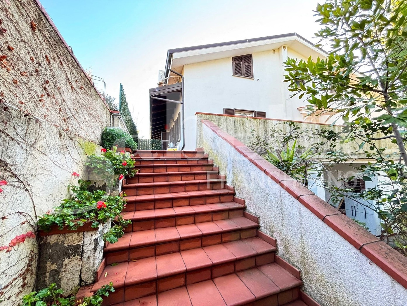 Villa Bifamiliare in vendita a Imperia